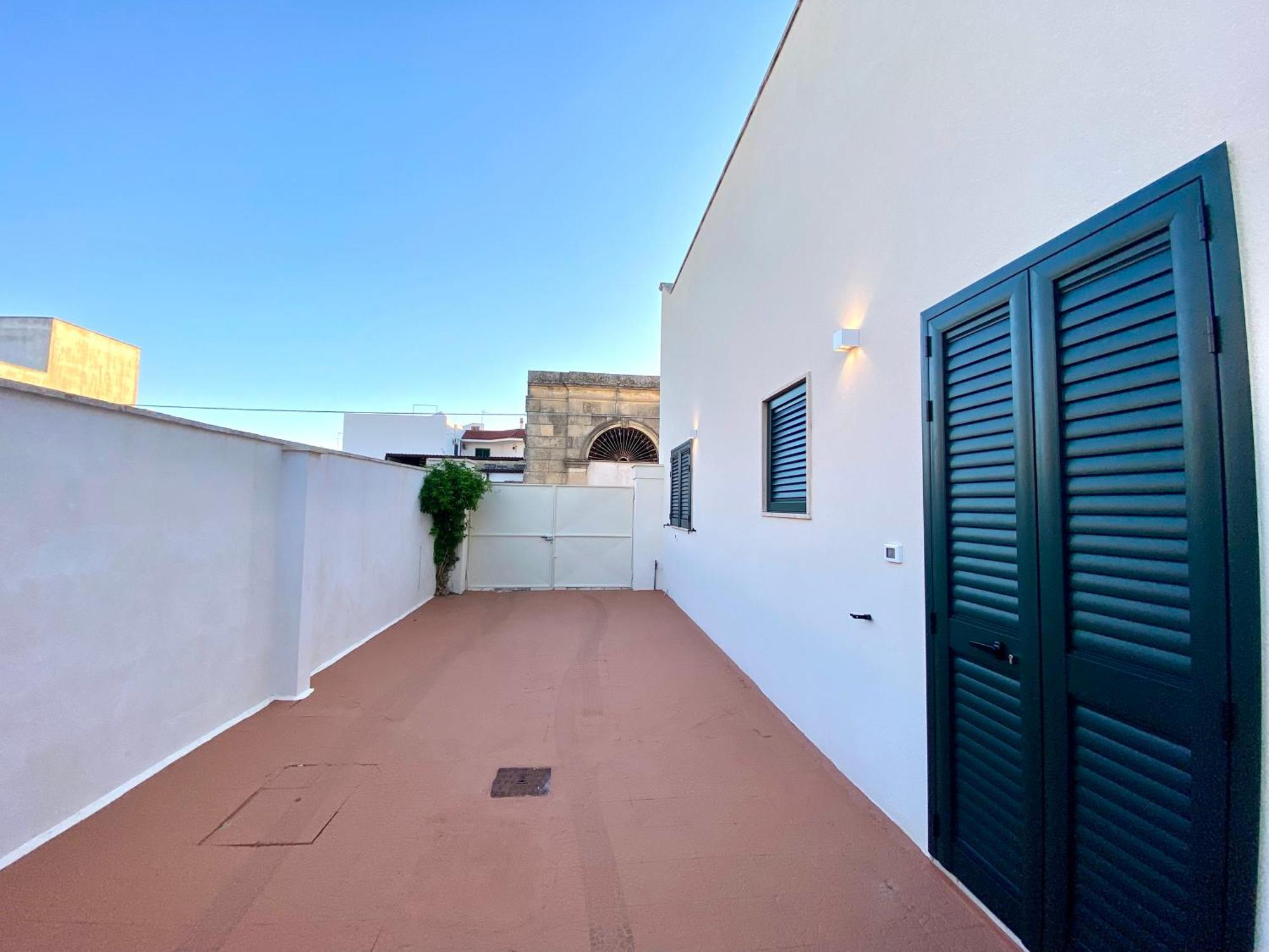 La Casa Di Nina Apartment Surano Екстериор снимка